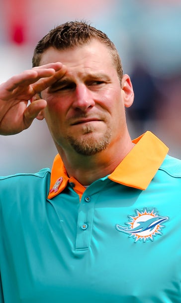 Dolphins coach Dan Campbell is former Cowboys fan and player